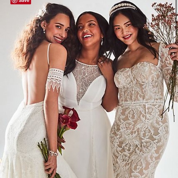 David’s Bridal Wedding dress - Picture 3 of 6